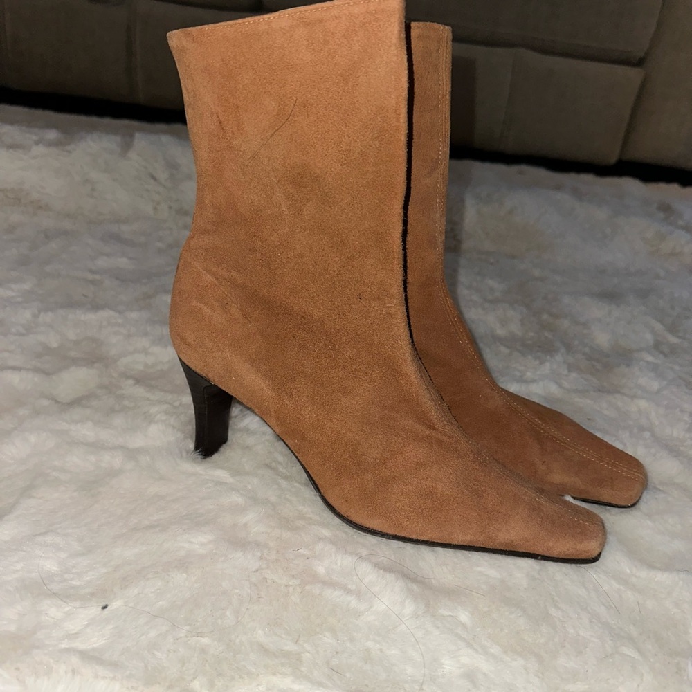 Vintage David Aaron Tan Suede Ankle Boots